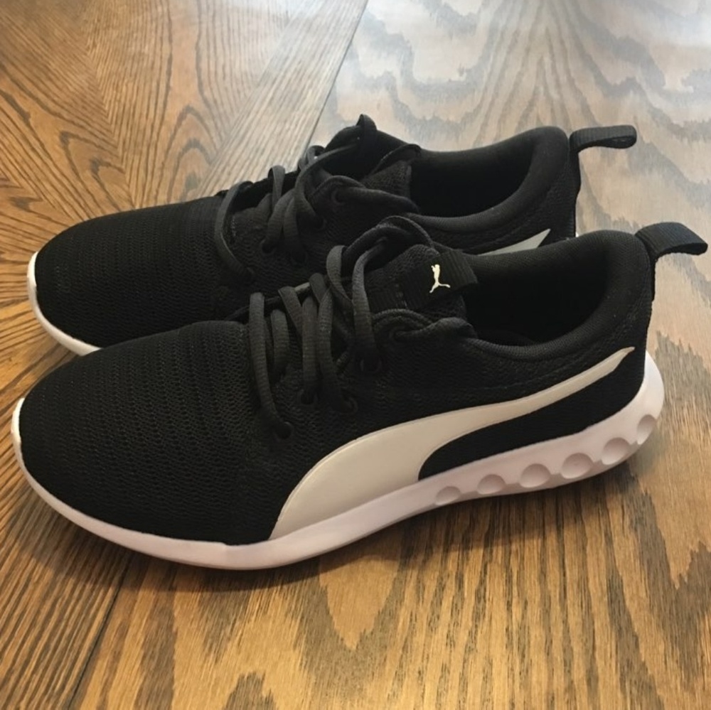 Black Puma sz 6